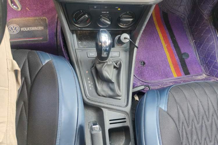 Used Volkswagen Lavida 2015 1.6L Automatic Fashion Edition