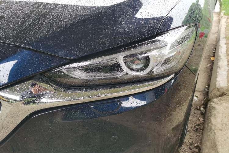 Used Mazda Atenza 2021 2.5L Blue Sky Prestige Edition Left Front Headlight