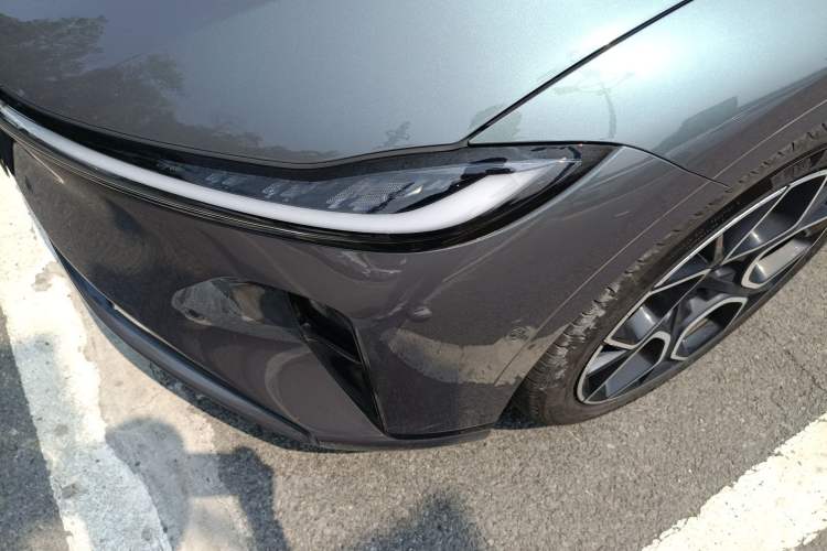 Used CHANGAN NEVO A07 2025 All-Electric "True Fragrance" Edition 710-Mile Long-Range Version Left Front Headlight