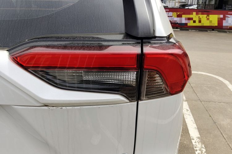 Used Toyota RAV4 2022 2.0L CVT Two-Wheel Drive Urban Edition
