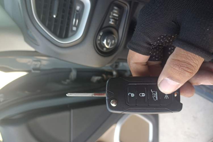 Used Jeep Renegade 2016 1.4T Automatic Jingneng Edition Vehicle Key