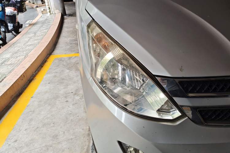 Used Wuling Rongguang V 2016 1.5L Standard Version