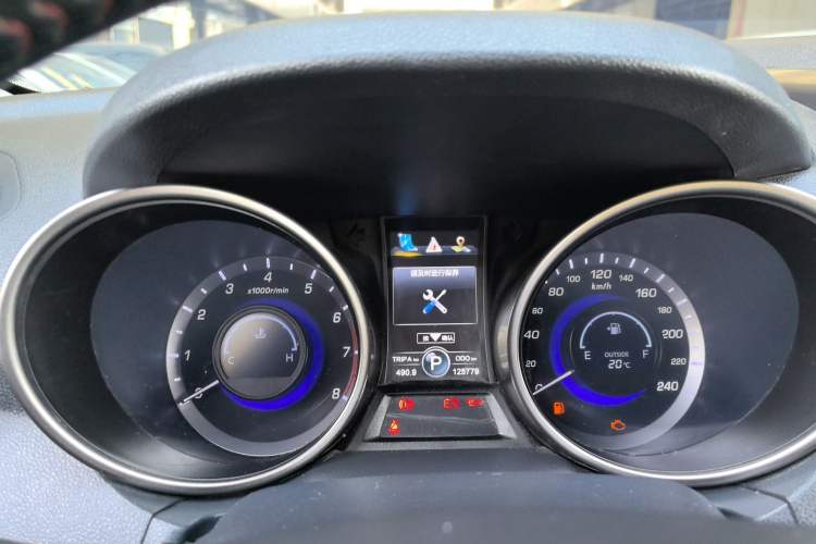 Used CHANGAN CS75 2014 1.8T Automatic Elite Version China V Standard Instrument Cluster