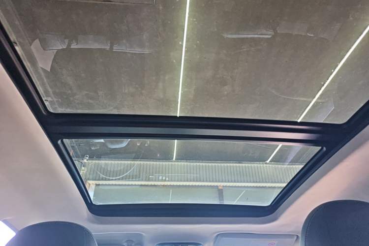 Used AION Y 2023 Younger Star Edition