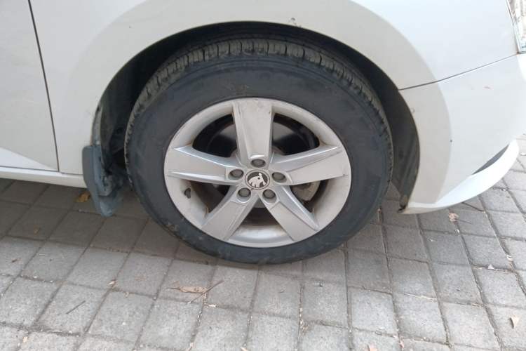 Used Skoda Fabia 2017 1.4L Automatic Car Enjoy Edition