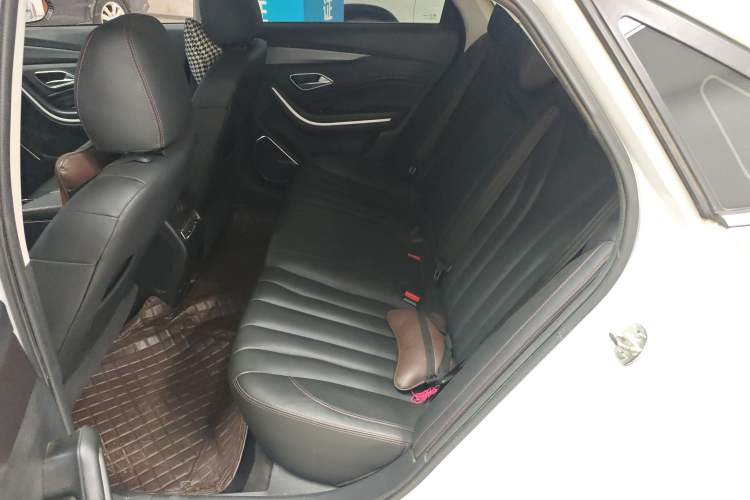 Used BAIC Beijing U7 2019 1.5T Manual Elite Version China VI