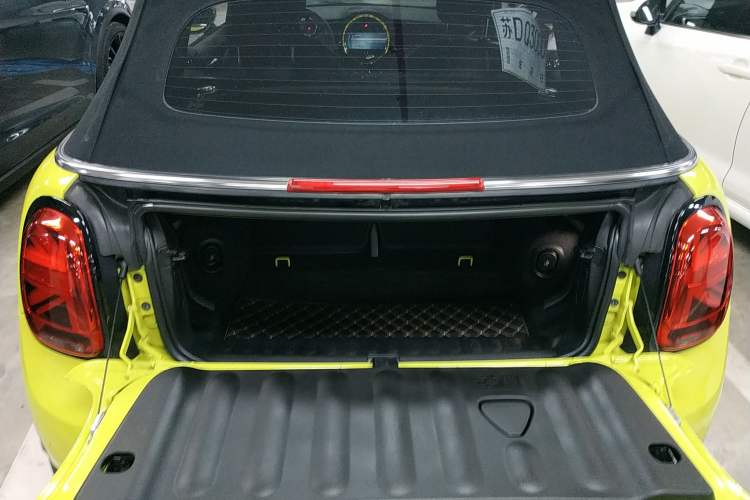 Used MINI 2022 2.0T COOPER S CABRIO Artist