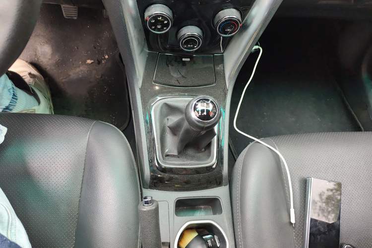 Used BYD F3 2020 1.5L Manual Value Edition Gear Lever