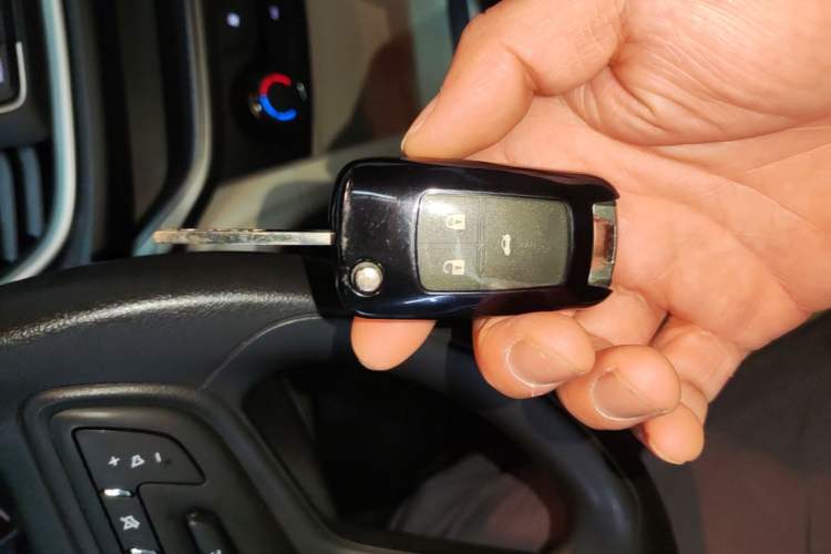 Used Buick GT 2017 15N Automatic Elite Version Vehicle Key