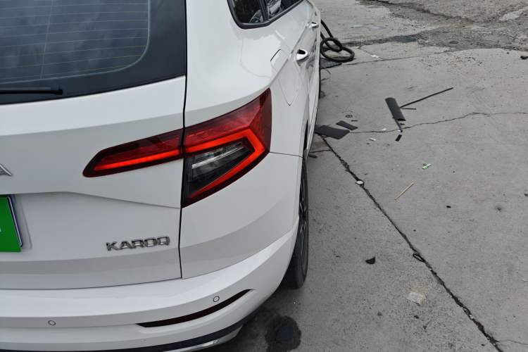 Used Skoda Karoq 2022 TSI280 Luxury Edition Exterior 3