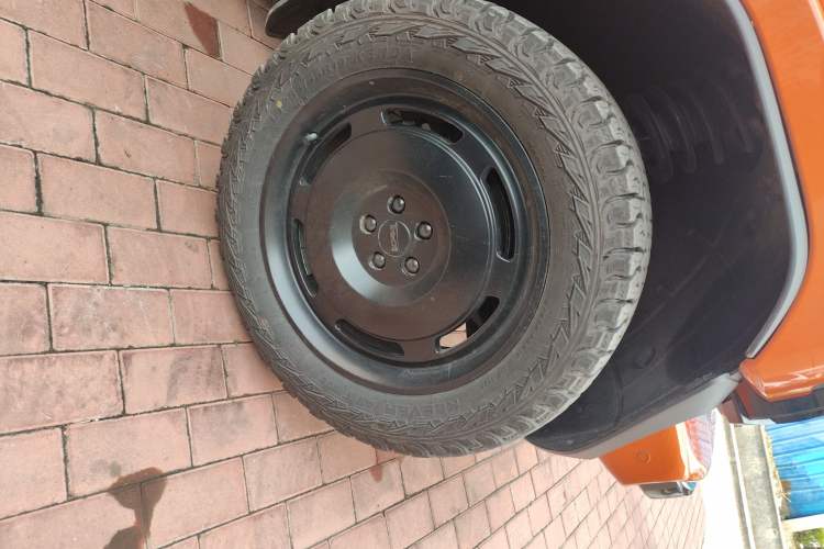 Used iCAR V23 2025 401 Two-Wheel Drive Intelligent Driving Version Right Front Wheel Hub