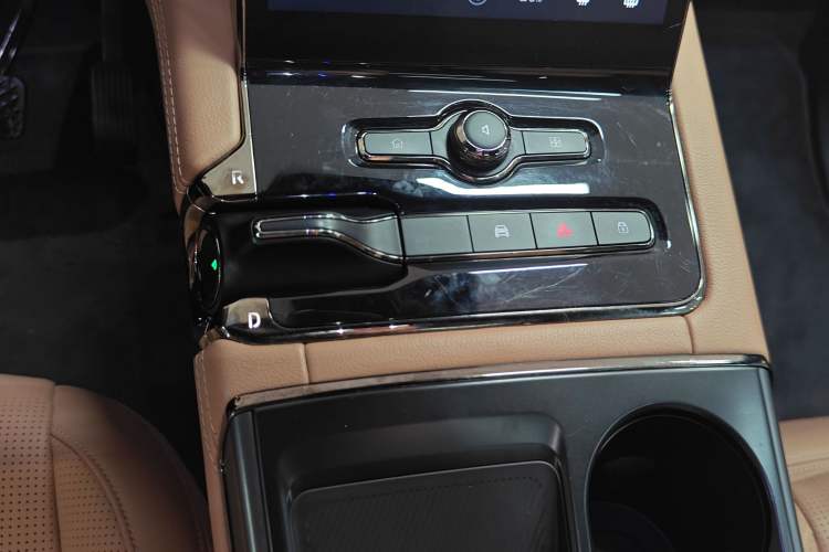 Used Nio ES8 2020 450 km Range 6-Seater Version