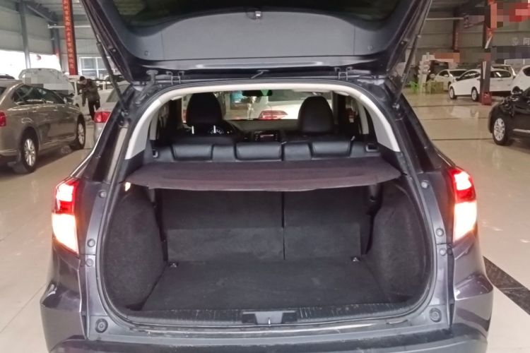 Used Honda Vezel 2017 1.8L CVT Front-Wheel Drive Pioneer Edition
