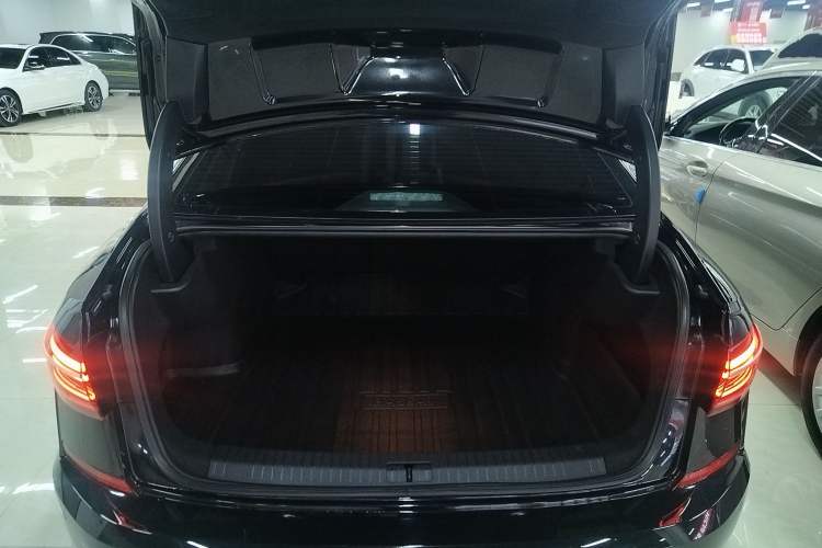 Used Volkswagen Passat 2023 330TSI Starry Elite Edition
