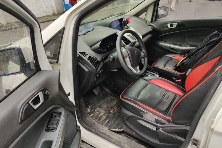 Used Ford EcoSport 2013 1.5L Automatic Fashion Model