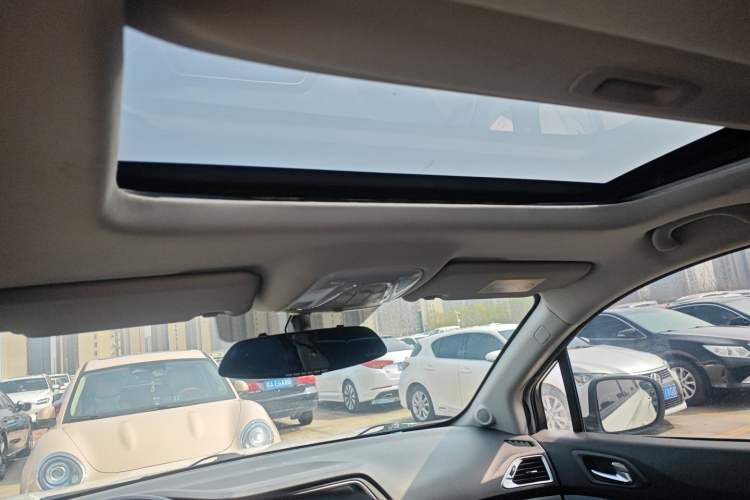 Used GAC Trumpchi GS4 2017 200T G-DCT Two-Wheel Drive Elite Edition
