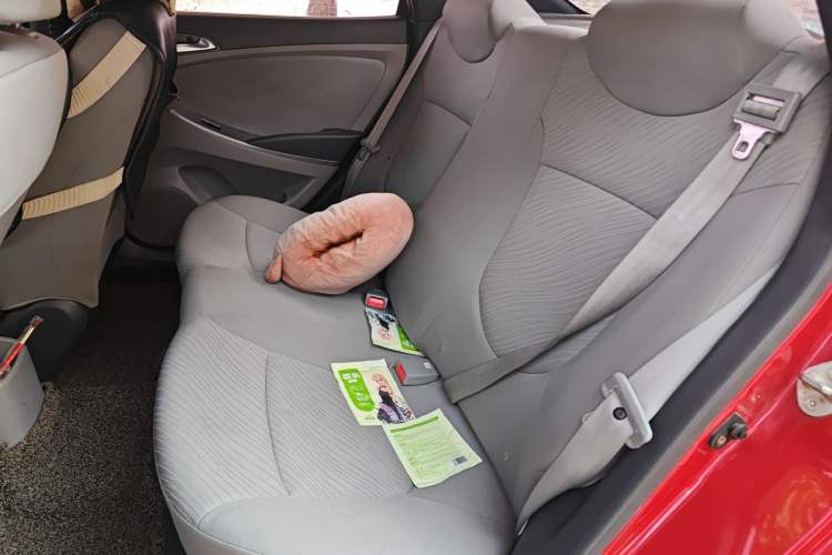 Used Hyundai Verna (older generation) 2014 1.4L Manual Top-Tier Model TOP
