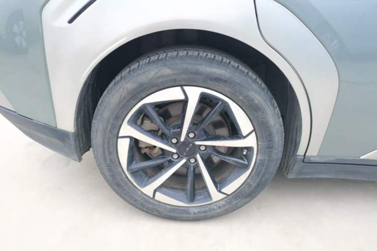 Used AION Y 2023 Plus 510 Smart Edition
