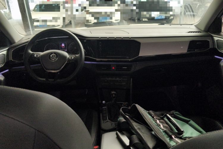 Used Volkswagen Tayron 2020 330TSI Two-Wheel Drive Luxury Smart Connectivity Version Center Console