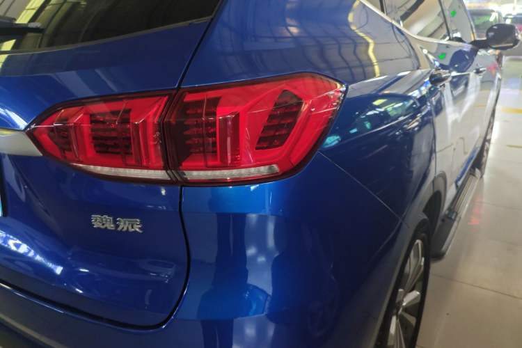 Used Wey VV6 2020 2.0T Two-Wheel Drive Smart Enjoyment+
