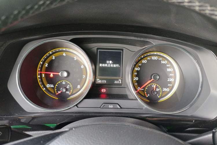 Used Volkswagen Tiguan L 2020 330TSI Automatic Two-Wheel Drive Smart Luxury Edition China VI Standard Instrument Cluster