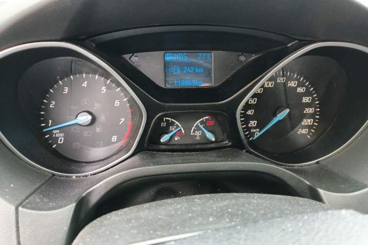 Used Ford Focus 2012 Hatchback 1.6L Automatic Fashion Edition