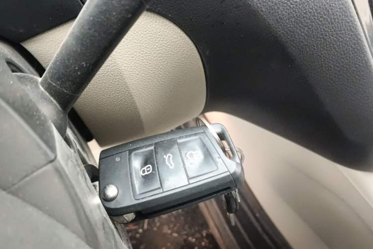 Used Skoda Octavia 2017 1.6L Automatic Smart Drive Edition
