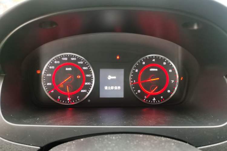 Used SAIC MAXUS G10 2019 Facelift PLUS 2.0T Automatic Smart Edition China VI Standard