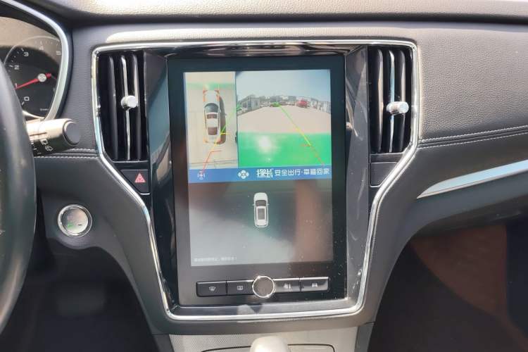 Used Roewe RX5 2020 20T Automatic 4G Connect Superior Flagship Edition Audio And AC Panel