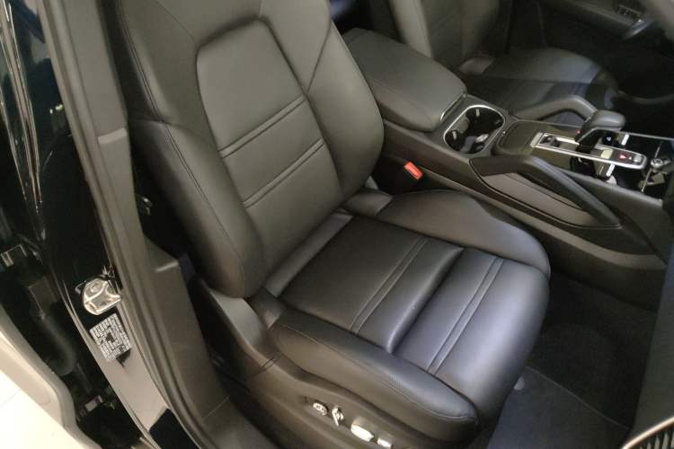 Used Porsche Cayenne E-Hybrid 2019 Cayenne E-Hybrid 2.0T