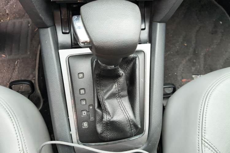 Used Skoda Octavia 2012 1.6L Automatic Yijun Edition
