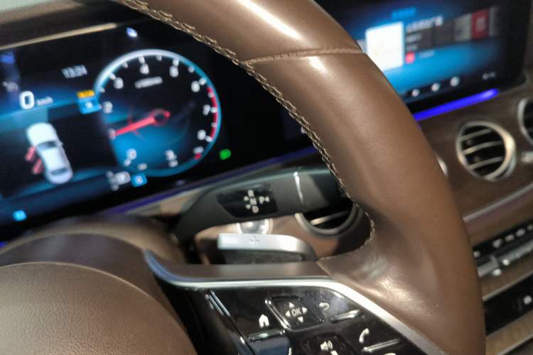 Used Mercedes-Benz E-Class 2023 E 260 L
