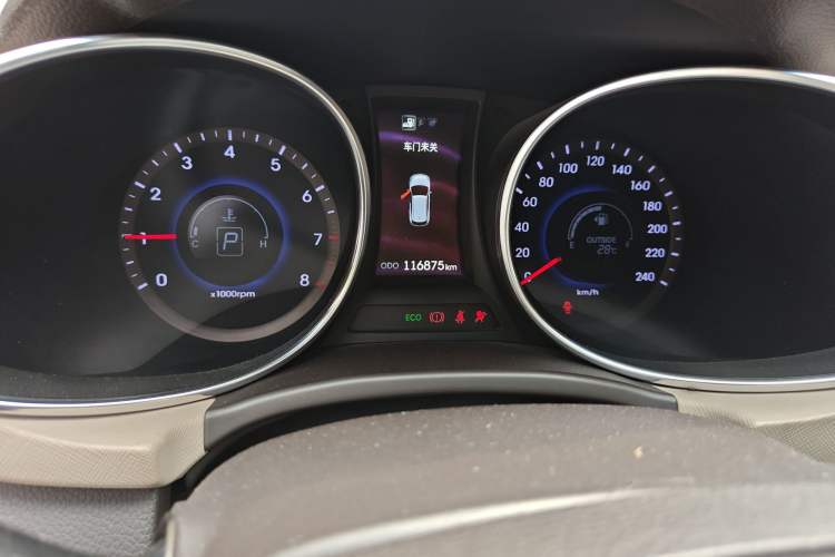 Used Hyundai Santa Fe 2013 2.4L Automatic Two-Wheel Drive Smart Version
