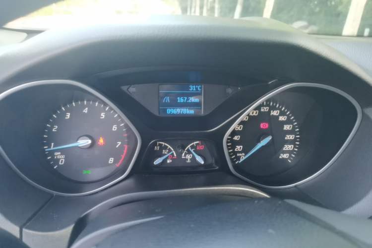 Used Ford Focus 2012 Hatchback 1.6L Manual Comfort Model
