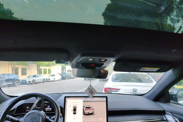 Used Zeekr 001 2023 WE Edition 100 kWh
