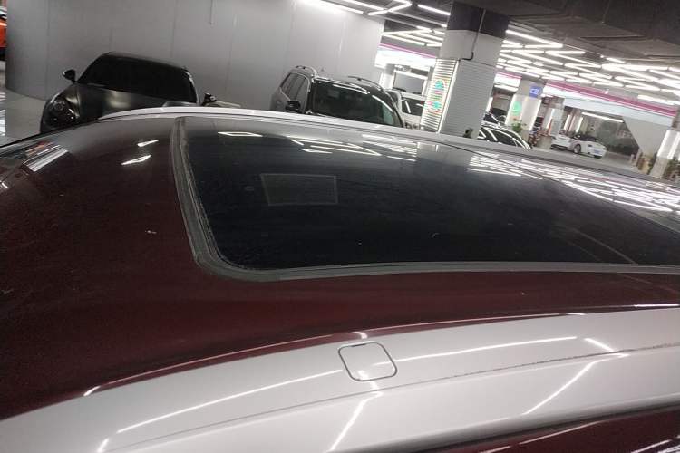 Used Toyota Highlander 2015 2.0T Two-Wheel Drive Luxury Edition 7 Seats