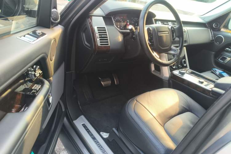 Used Land Rover Range 2020 3.0 L6 Long-Wheelbase Legacy Driver Seat