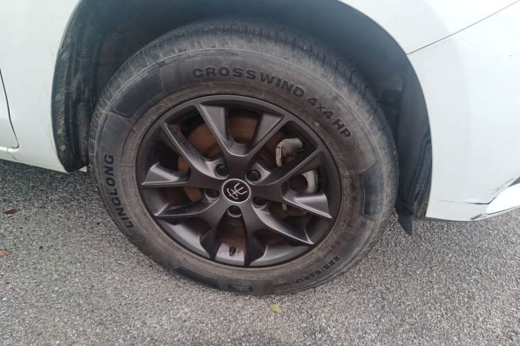 Used BYD Song 2021 Classic Edition 1.5T Manual Luxury Model
