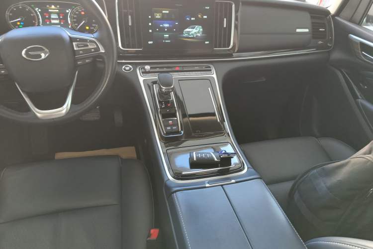 Used GAC Trumpchi M8 2023 Lingxiu Series 390T Deluxe Edition Gear Lever