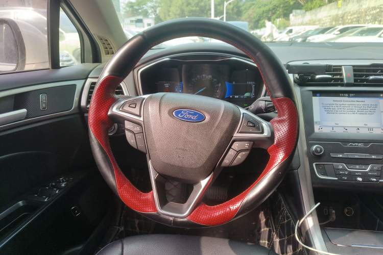 Used Ford Mondeo New Energy 2018 2.0 PHEV Smart-Controlled Fashion Edition China VI Standard
