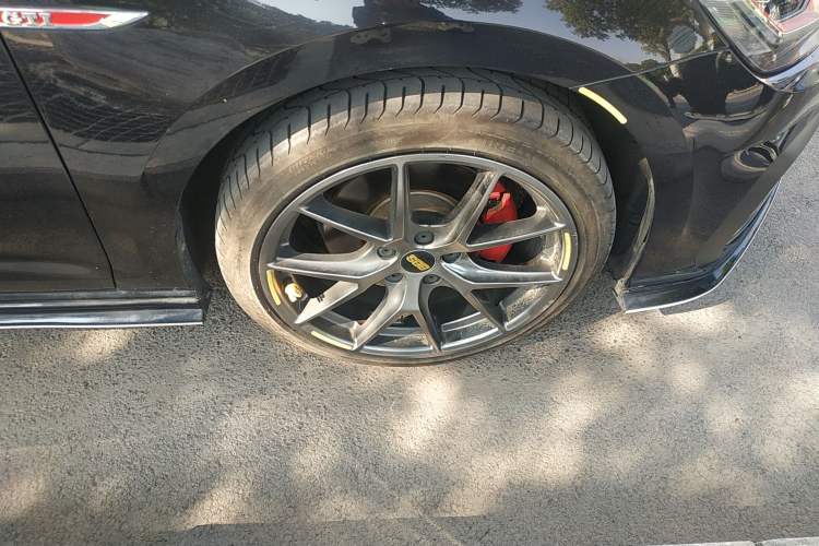 Used Volkswagen Golf GTI 2018 2.0 TSI GTI