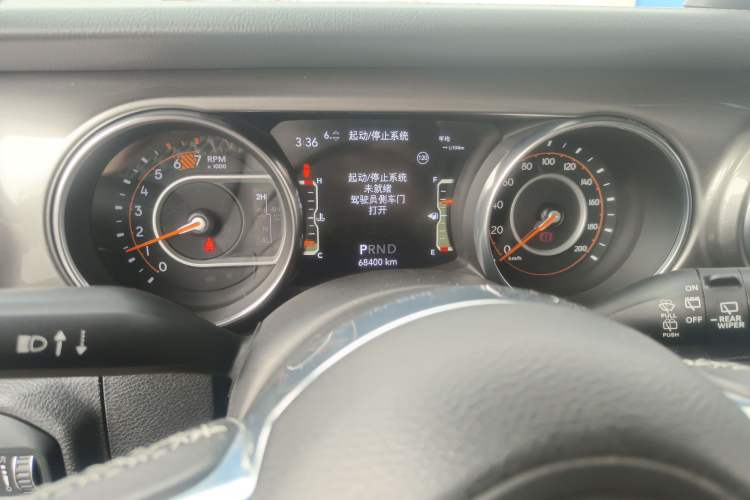 Used Jeep Wrangler 2018 2.0T Sahara Two-Door Edition Instrument Cluster