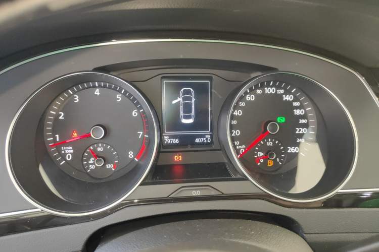 Used Volkswagen Magotan 2019 330TSI DSG Luxury Version China VI Standard Instrument Cluster