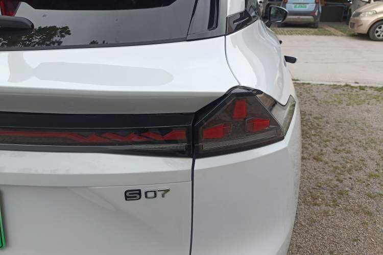 Used Deepal S07 2026 230Ultra with Huawei Qiankun ADS SE Edition Right Rear Taillight