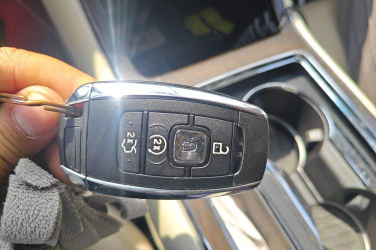 Used Lincoln Continental 2019 2.0T Two-Wheel Drive Prestige Version China VI Standard