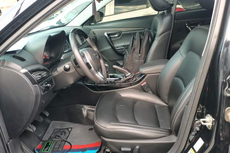 Used GAC Trumpchi GA6 2016 235T Manual Elite Edition Left Front Seat