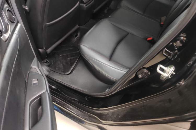 Used Honda Civic 2021 HATCHBACK 220TURBO CVT Trendy Cool Edition
