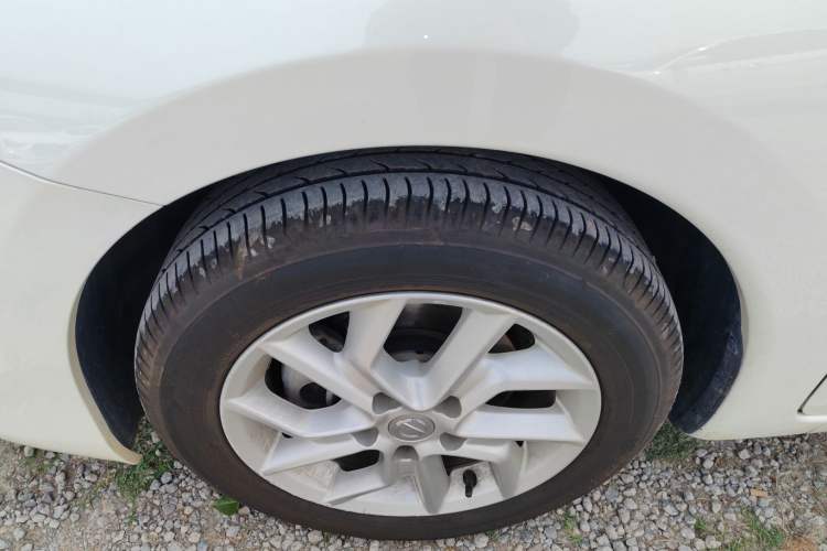 Used Nissan Tiida 2021 1.6L CVT Smart Drive Edition Left Front Wheel Hub