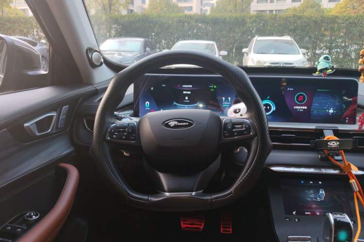 Used Chery Tiggo 8 PLUS 2022 290TGDI DCT Luxury Edition