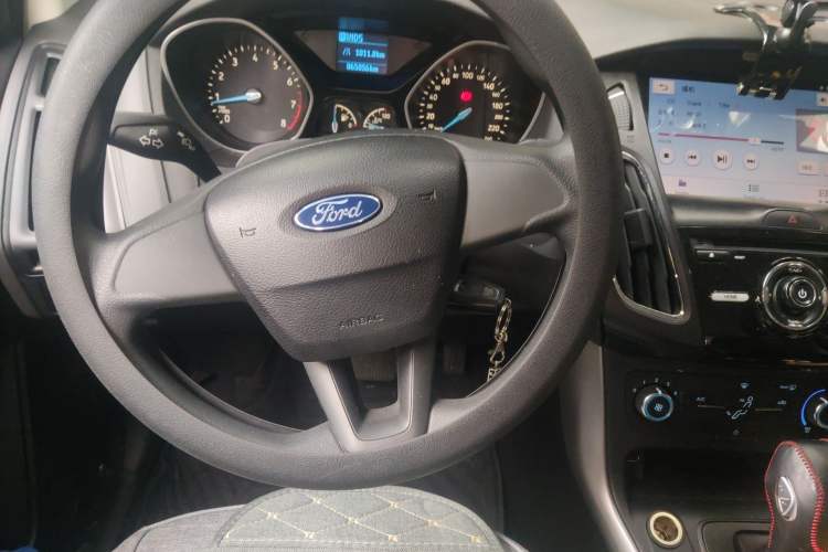 Used Ford Focus 2015 Hatchback 1.6L Automatic Comfort Model